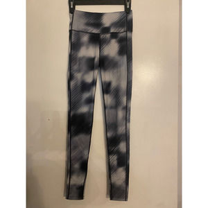Athleta Womens Leggings Pants Black White Low Rise Stretch Tie Dye Pull On XXS
